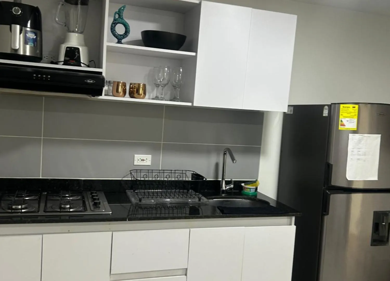 Apartamento En Zona Centrica Campo Valdes Medellin Apartment